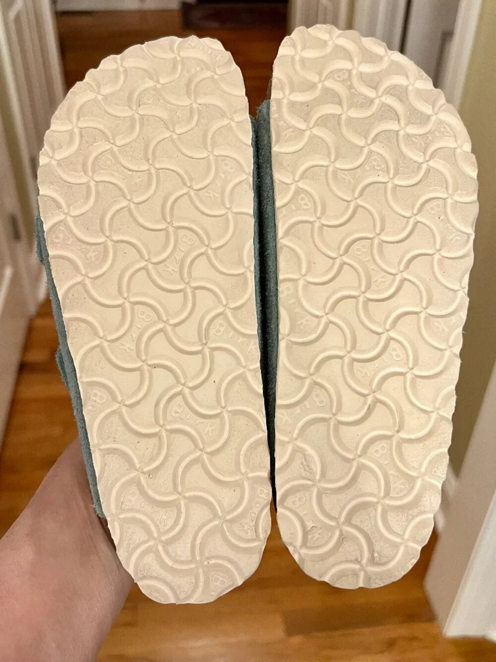 GUC Women's Birkenstock Arizona Blue Suede Sandals Shoes Size 36 N or 6 Narrow